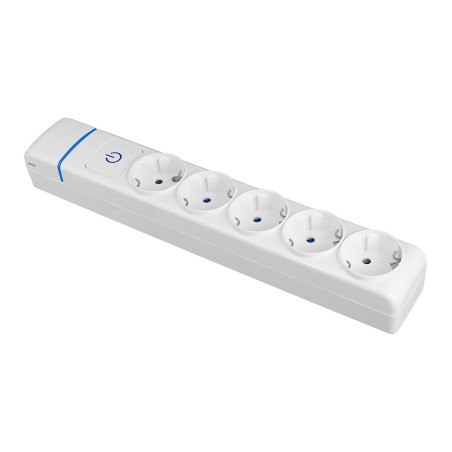 Base múltiple de 5 tomas 2p+t, 16 a 250 v con interruptor luminoso.
