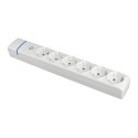 Base múltiple de 6 tomas 2p+t, 16 a 250 v con interruptor luminoso.