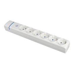 Base múltiple de 6 tomas 2p+t, 16 a 250 v con interruptor luminoso.