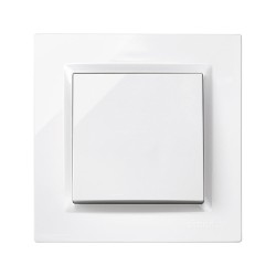 Conmutador blanco con marco