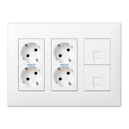 Caja con 4 schuko + 2 rj45, 500 cima superficie o empotrar blanca