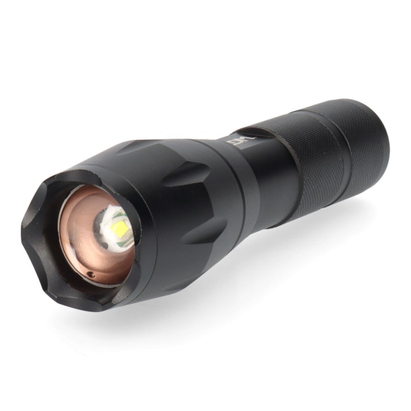 Linterna de aluminio con zoom. 1 led 3 x aaa (pilas incluidas)